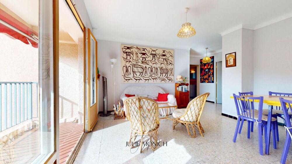 APPARTEMENT VUE MER AVEC BALCON - place de parking, cave