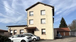  Immeuble à vendre 15 + pièces 380 m²