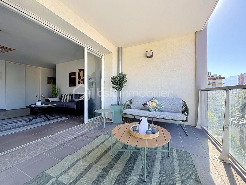 Appartement T3 de 70m2 avec terrasse