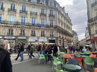   44000 NANTES - BAIL A CEDER SAINT PIERRE 20 M²  - GRAND LINEAIRE VITRINE Nantes