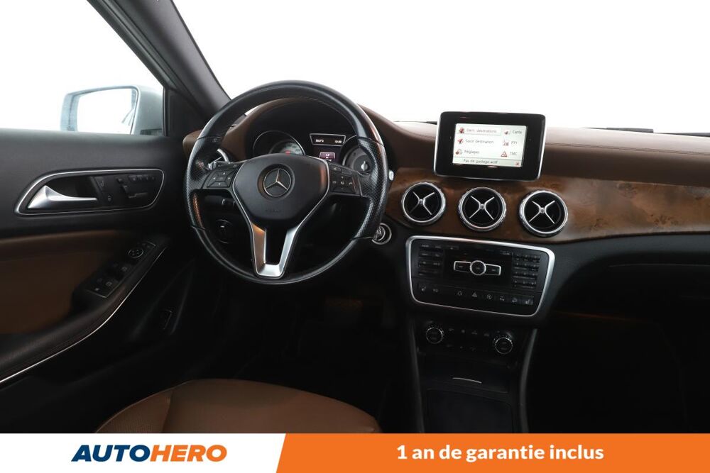 Classe GLA 220 CDI Sensation 4Matic 7G-DCT 170 ch 2015 occasion 92130 Issy-les-Moulineaux