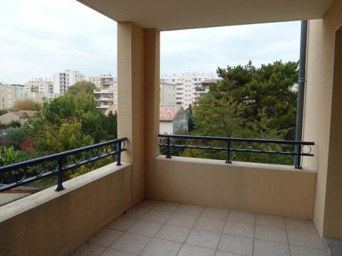  Appartement � louer 3 pi�ces 77 m�