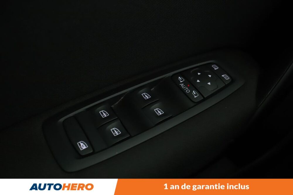 M&eacute;gane 1.5 Blue dCi Evolution 115 ch 2023 occasion 92130 Issy-les-Moulineaux