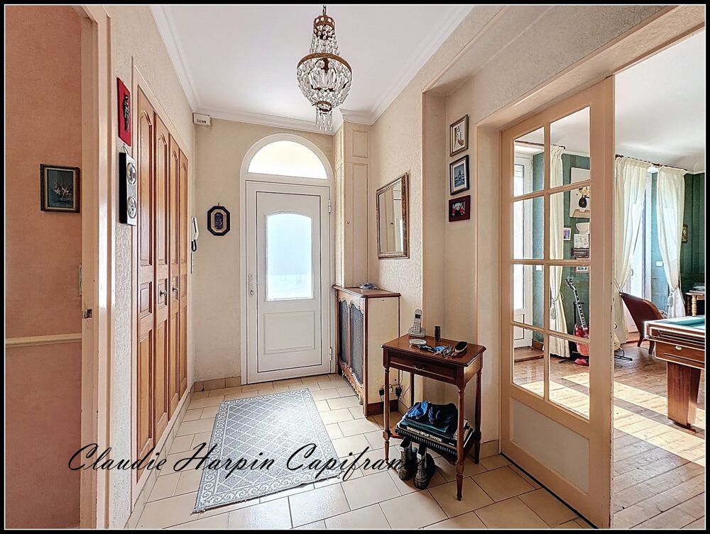 Maison à vendre 7 pièces NIORT (79) 4 chambres parcelle 1992 m² - piscine chauffée