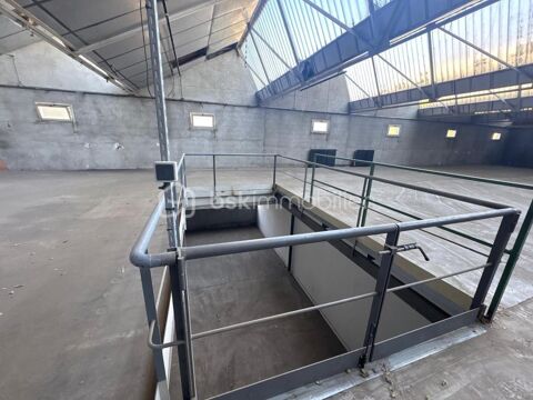   LOCAL D'ACTIVITÉ 540 m² – À LOUER À Craponne 