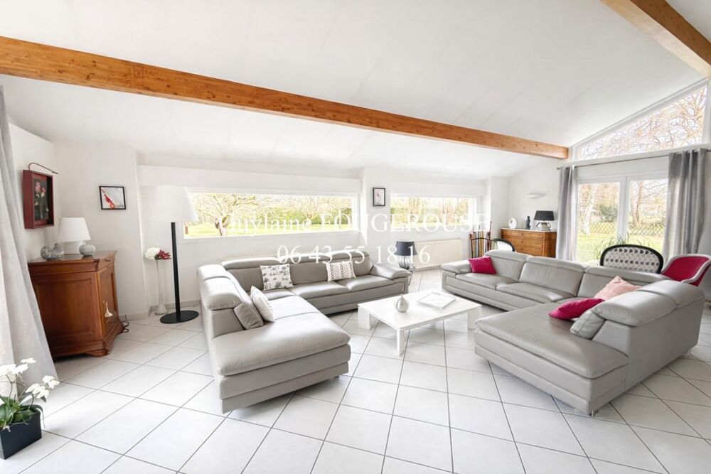 � vendre  Maison Montbrison (42600)