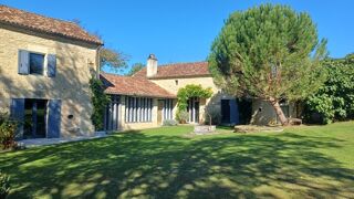  Propri�t�/ch�teau � vendre 7 pi�ces 310 m�