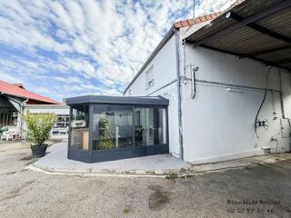  Maison � vendre 6 pi�ces 215 m�