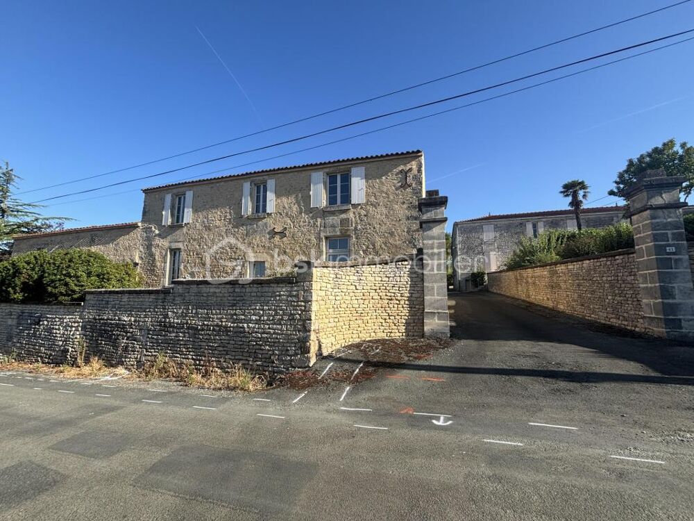 Vente Propriété/Château Découvrez le charme intemporel à fort potentiel Nieul sur l autise