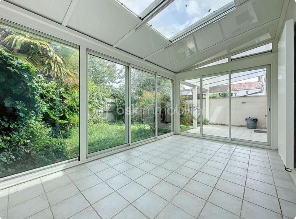 Vente Maison Maison familiale à deux pas de toutes commodités Tours