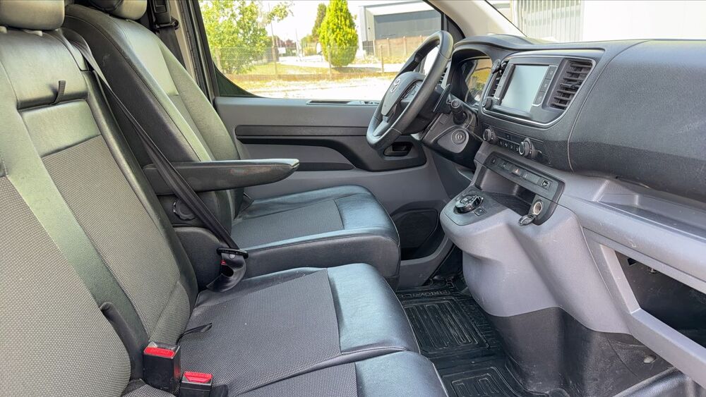 Proace Pro Ace long 2.0 D-4D 177 BVA6 Lounge - Automatique Entretie 2019 occasion 27140 Gisors