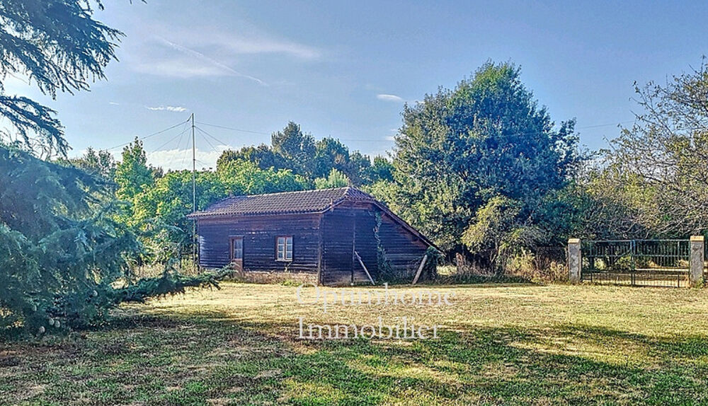 Maison familiale de 189 m² avec parc arboré et accès direct au Lot