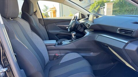 3008 1.2 Pure Tech 130 Allure Pack 2019 occasion 69390 Vourles