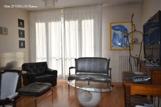  Appartement à louer 3 pièces 56 m²