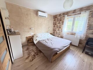  Propri�t�/ch�teau � vendre 5 pi�ces 150 m�