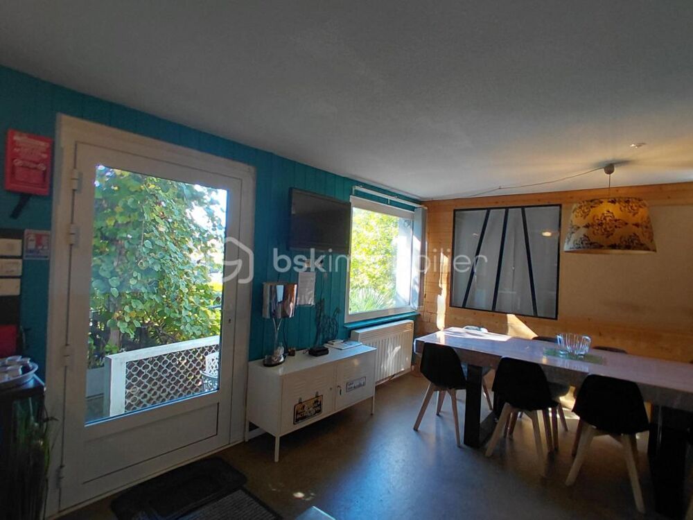 Vente Immeuble COUX (07000), À PROXIMITÉ DE PRIVAS – IMMEUBLE DE 240 m² AUX MULTIPLES POSSIBILITÉS Coux