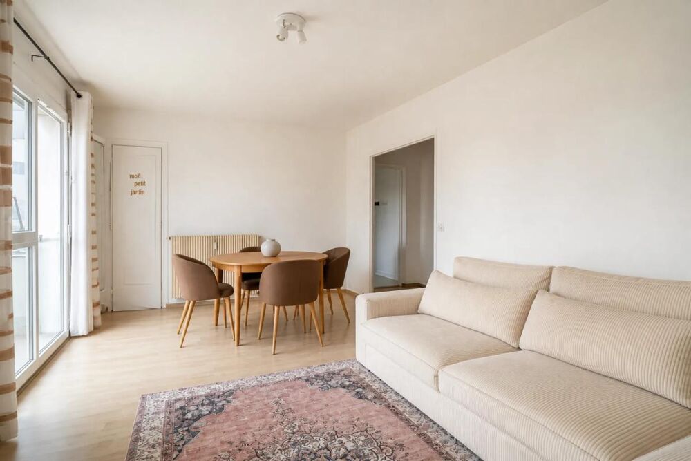 Appartement de 4 pièces de 81 m² à Déville-lès-Rouen