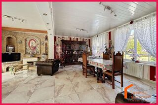  Maison  vendre 6 pices 195 m