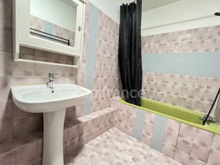  Appartement  vendre 4 pices 75 m