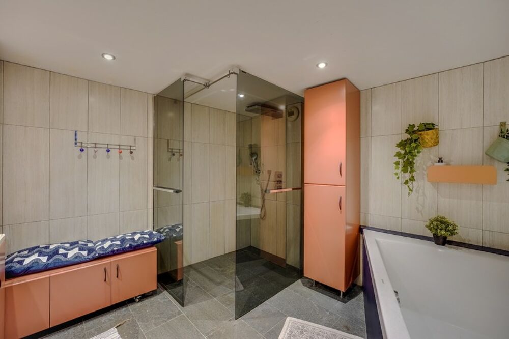 � vendre  Loft Montreuil (93100)