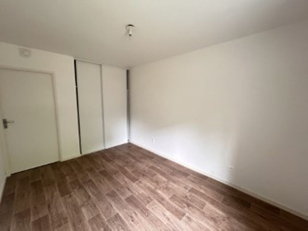 Location Appartement T2 avec terrasse et parking à CARQUEFOU Carquefou