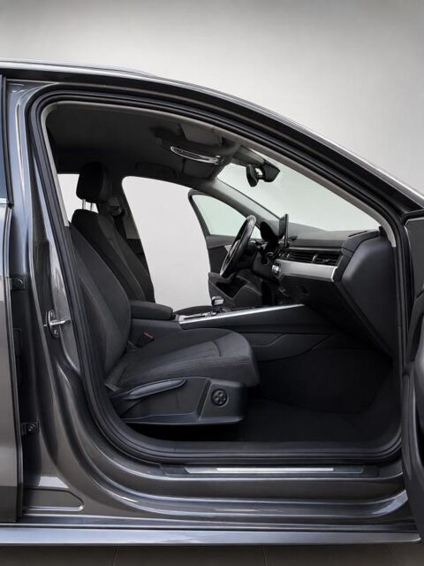 A4 1&deg; Main / 2l TDI 136cv Business Line Mild Hybrid S-Tronic7 B 2020 occasion 60430 Abbecourt