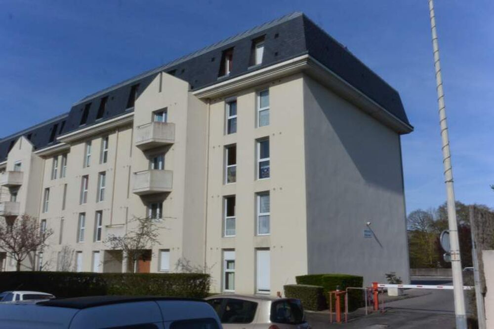 Vente Appartement Studio loué + parking sous-sol – 55 000 € Tours