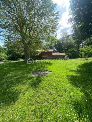  Maison � vendre 15 + pi�ces 253 m�