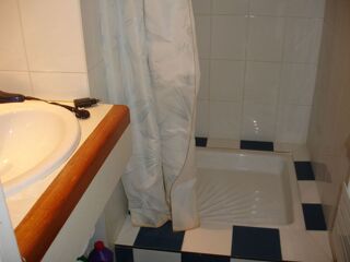  Appartement à louer 4 pièces 96 m²