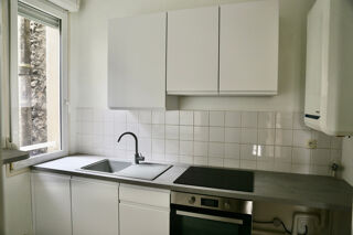  Appartement à louer 3 pièces 72 m²