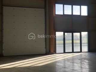  Immeuble à vendre 3 pièces 636 m²