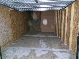  Parking / Garage � louer 1 pi�ce 30 m�