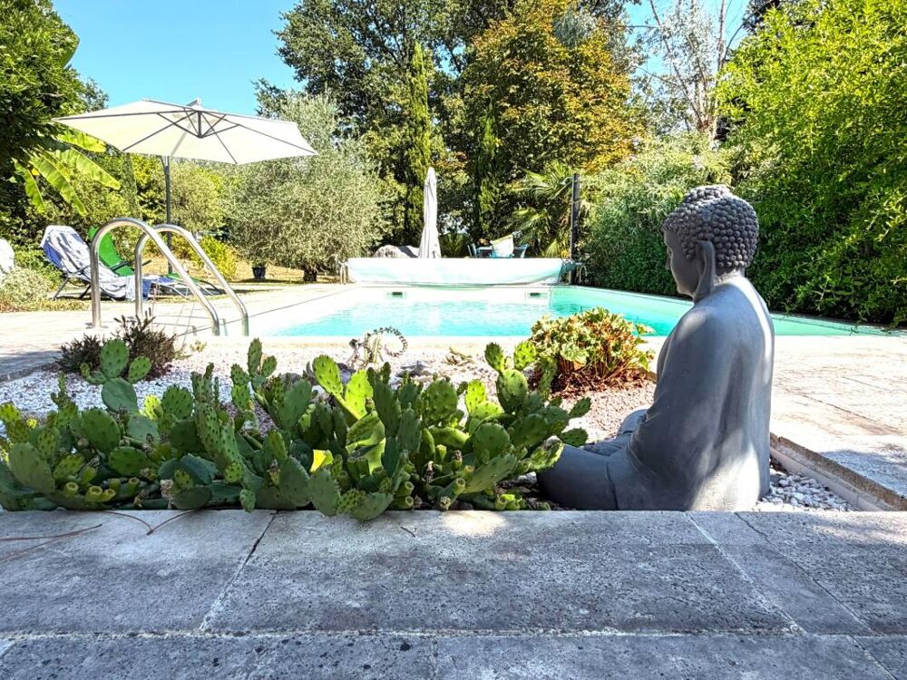 SAINTE CHRISTIE D'ARMAGNAC (32) Maison d'architecte de prestige avec des prestations exceptionnelles : piscine et studio indépen