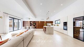  Villa à vendre 14 pièces 350 m²