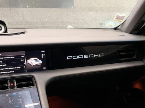 Taycan 4S 530ch- 5 places- pano- pack carbone- sport chrono- craie 2020 occasion 73000 Chambery