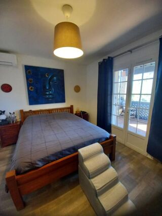 Vente Villa LE MUY (83), Villa 97 m2 sur jardin 600 m2 ---VENDUE LOUEE --- Le muy