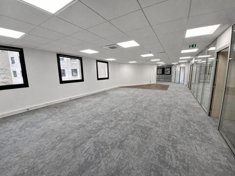   Belle surface de bureaux 