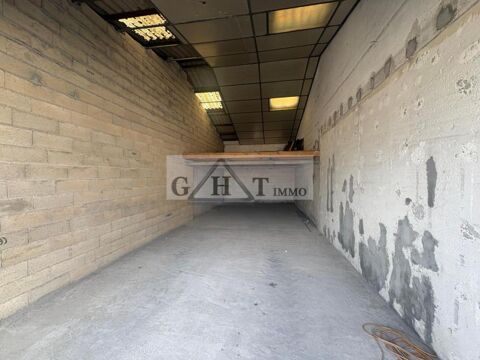 ENTREPOT 74 M&sup2; A LOUER A REAU 860 77550 Reau