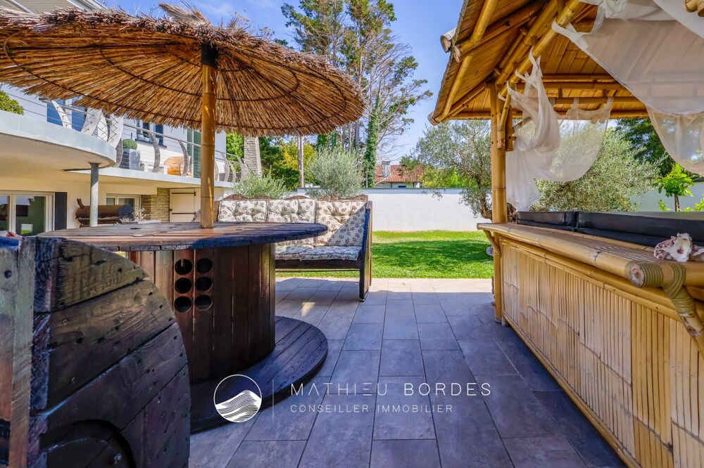 Vente Maison Maison contemporaine de 216m2 avec piscine, spa, et T3 indépendant Ondres