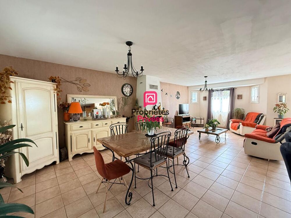 Maison Chinon 5 pièce(s) 140 m2 Terrain 2300m2