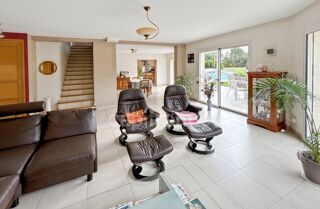  Maison � vendre 7 pi�ces 214 m�