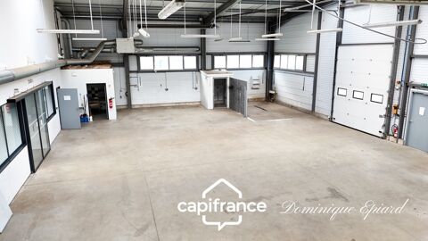   Local d'activité / commercial premium – 740 m² – axe stratégique – terrain 7 500 m² – accès poids lourds 