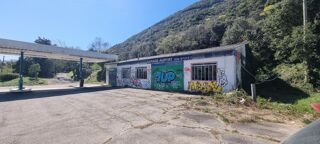  Immeuble � vendre 4 pi�ces 220 m�