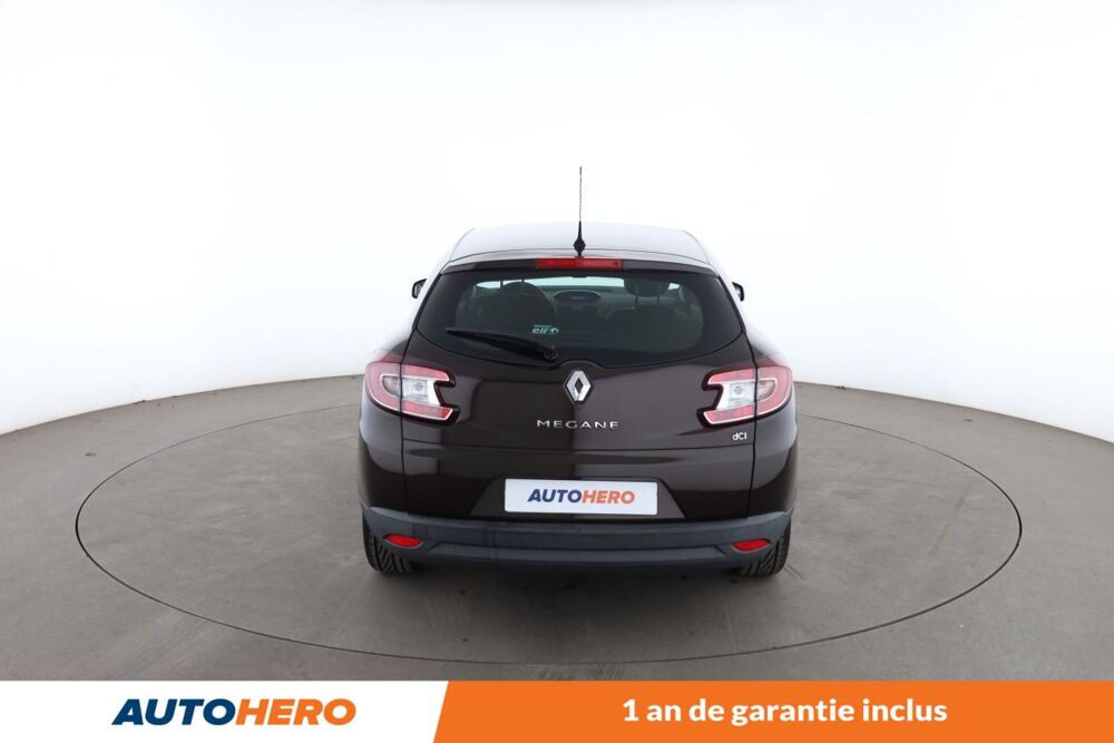 M&eacute;gane 1.5 dCi Energy Life Eco2 110 ch 2016 occasion 92130 Issy-les-Moulineaux