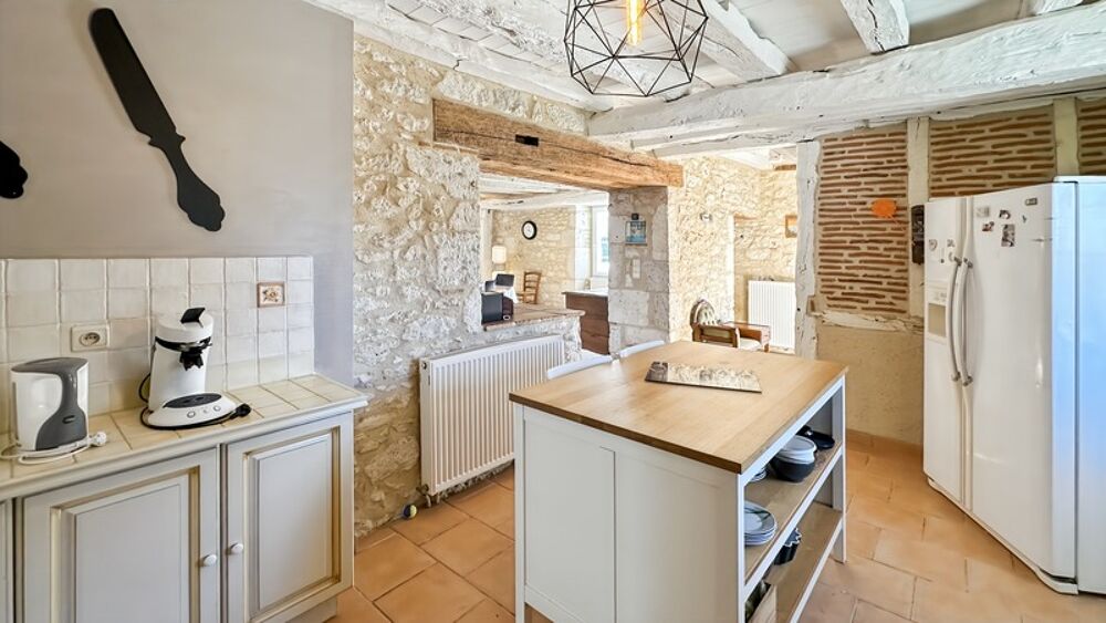  vendre  Proprit/chteau Pomport (24240)