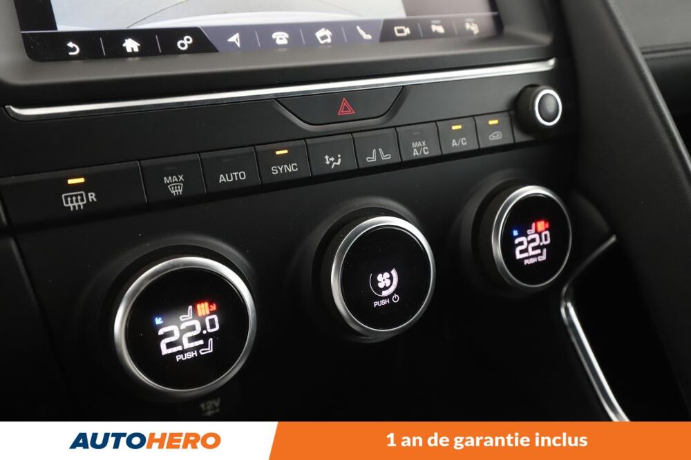 E-PACE D180 AWD S BVA 180 ch 2018 occasion 92130 Issy-les-Moulineaux