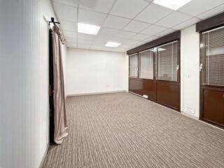  Appartement à vendre 5 pièces 147 m²