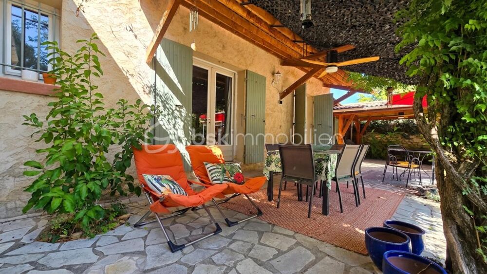 Vente Villa Villa de plain-pied avec piscine Saint gervais