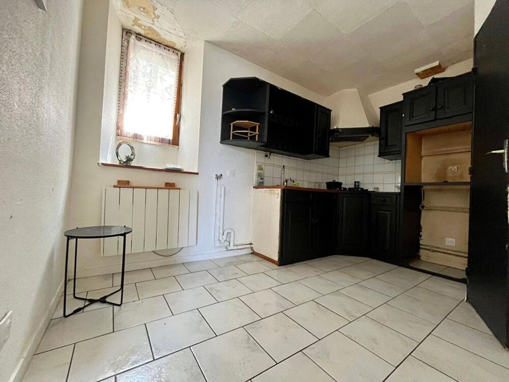 Appartement esprit "maisonnette" avec exterieur et garage