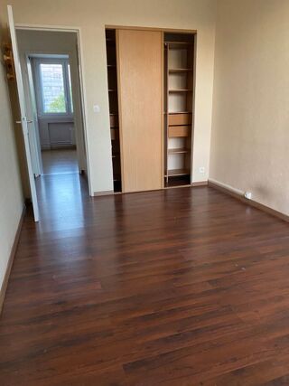  Appartement � louer 4 pi�ces 73 m�